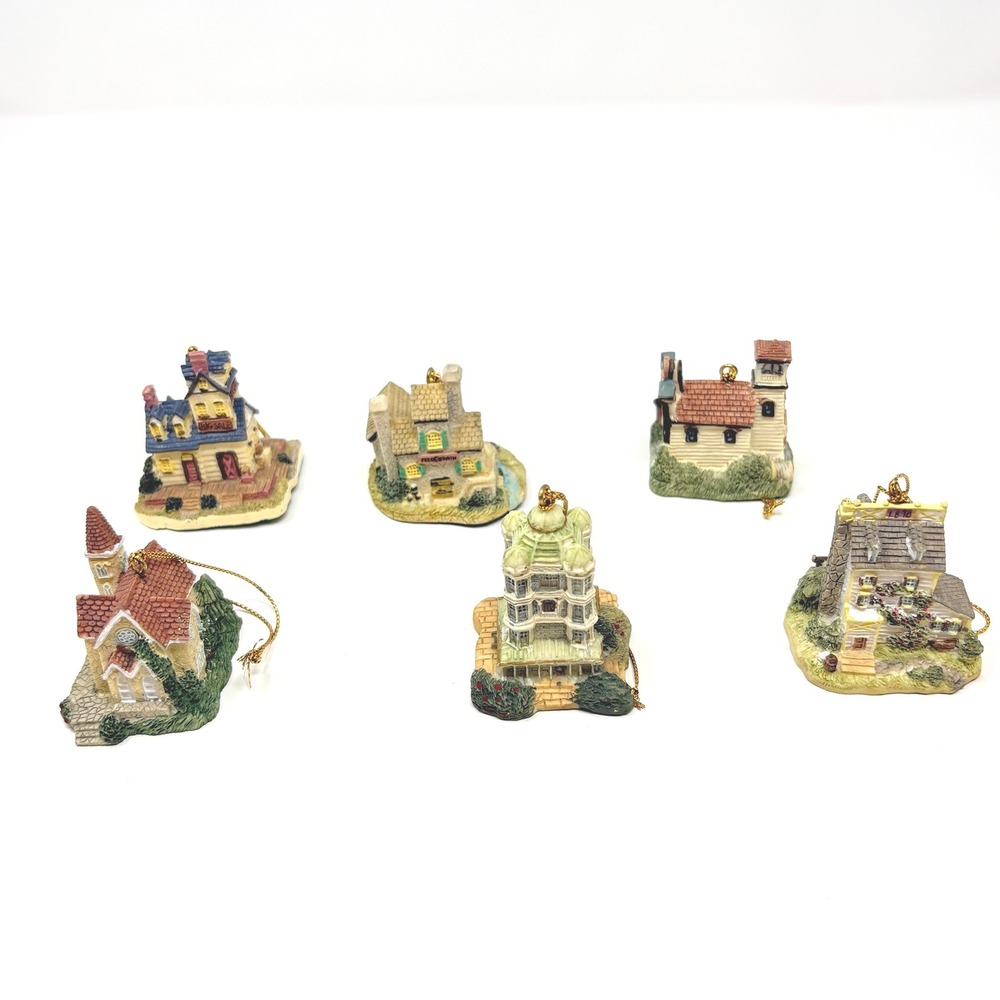 Vintage Christmas Ornaments. See Description and Photos for Information. - Picture 15 of 16